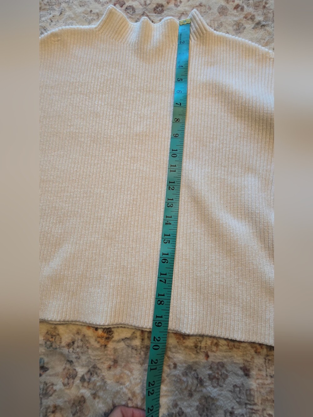 The Noli Shop Bella Feather Trim Sweater Pearl White Size Medium - Picture 8 of 10